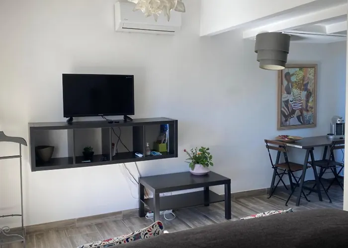 55 Grimaud