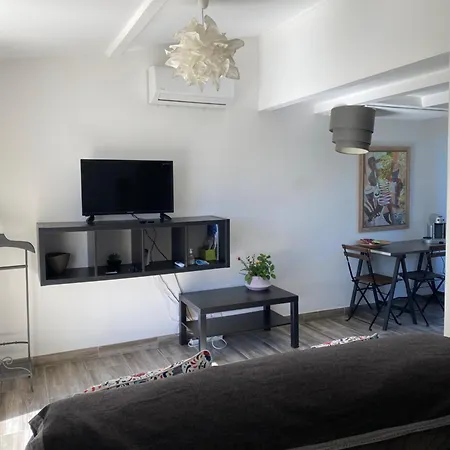 55 Grimaud